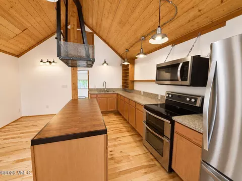 Kitchen - 425 Howard St, Eagle, CO 81631 photo 1 of 2