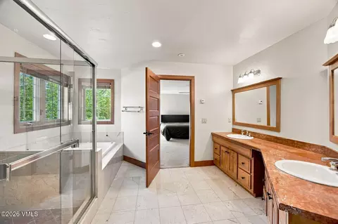 Bath - 351 Black Bear Dr, Gypsum, CO 81637 photo 1 of 3