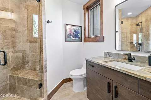 Bath - 511 Settlers Loop, Edwards, CO 81632 photo 5 of 10