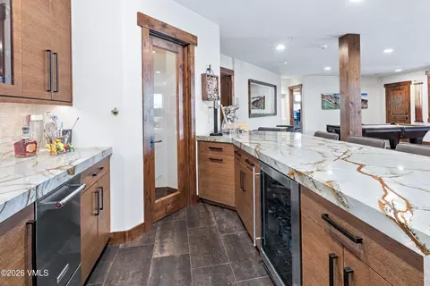 Kitchen - 511 Settlers Loop, Edwards, CO 81632 photo 6 of 6