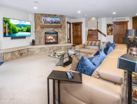 Living - 511 Settlers Loop, Edwards, CO 81632 photo 9 of 10