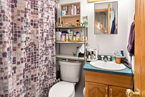 Bath - 211 Ryshot, Eagle, CO 81631 photo 3 of 3