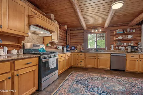 Kitchen - 49 Idlewild Pl # B, Edwards, CO 81632 photo 1 of 2
