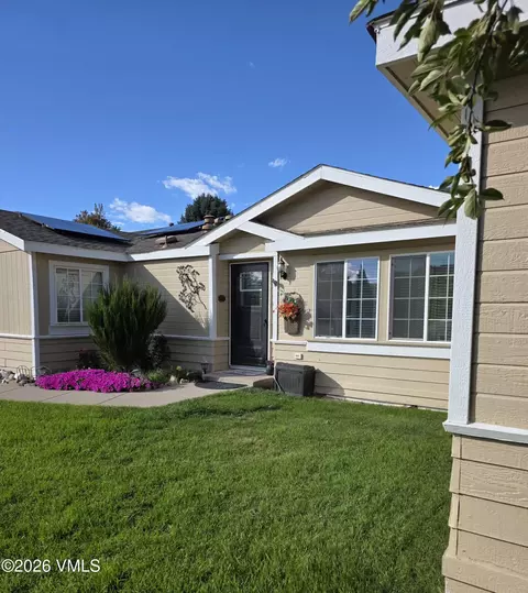 114 Pinon St, Gypsum, CO 81637