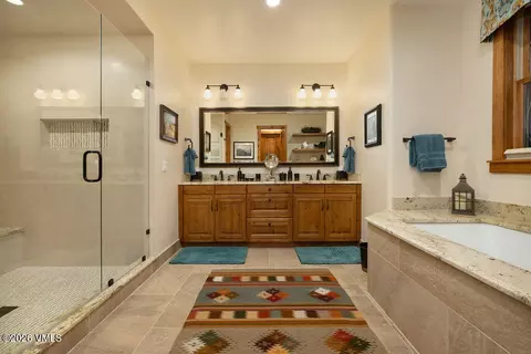 Bath - 88 Cimarron Trl, Edwards, CO 81632 photo 1 of 2