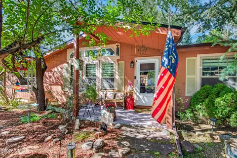 106 River View Rd, Gypsum, CO 81637