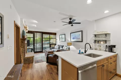 240 Chapel Pl # BR208, Avon, CO 81620