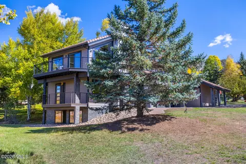 Exterior - 80 Lariat Rd, Edwards, CO 81632 photo 5 of 6