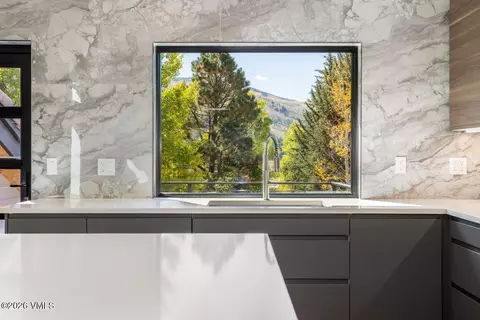 Kitchen - 80 Lariat Rd, Edwards, CO 81632 photo 3 of 7