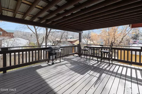 Exterior - 214 Capitol St, Eagle, CO 81631 photo 3 of 5