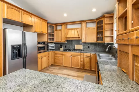 Kitchen - 214 Capitol St, Eagle, CO 81631 photo 5 of 5