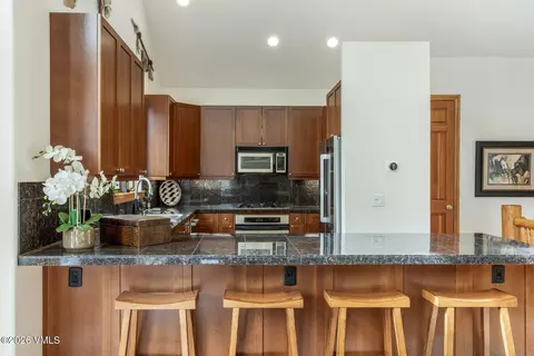 Kitchen - 41 Saddle Dr, Edwards, CO 81632 photo 2 of 4
