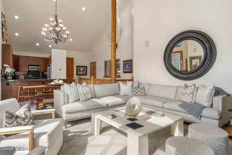 Living - 41 Saddle Dr, Edwards, CO 81632 photo 5 of 6