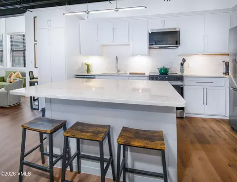 Kitchen - 275 Main St UNIT O-211, Edwards, CO 81632 photo 2 of 5