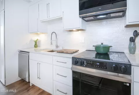 Kitchen - 275 Main St UNIT O-211, Edwards, CO 81632 photo 5 of 5