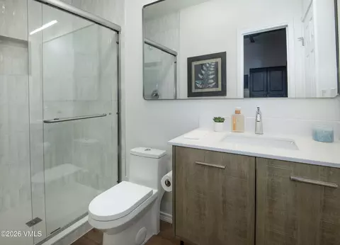 Bath - 275 Main St UNIT O-211, Edwards, CO 81632 photo 2 of 2