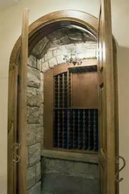 736 Forest Rd, Vail, CO 81657 photo 4
