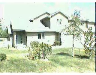 33 Pheasant Ct, Windsor Locks, CT 06096 photo 1