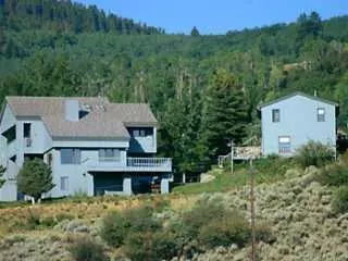 588 Eagle Crest Rd, Edwards, CO 81632 photo 3
