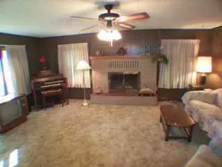 419 Wall St, Eagle, CO 81631 photo 3