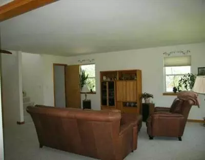 318 Golden Eagle Rd, Eagle, CO 81631 photo 2