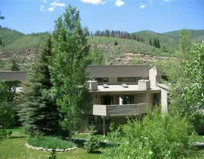 2570 Kinnikinnick Rd #H-6, Vail, CO 81657 photo 1