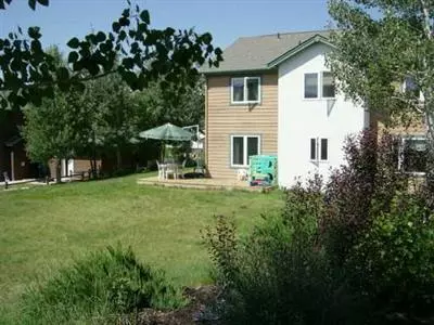 4 Cook Ct, Eagle, CO 81631 photo 2