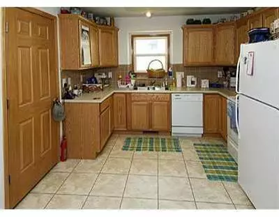 16 Bluffs Dr, Eagle, CO 81631 photo 2