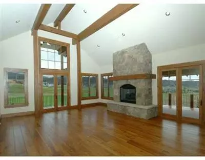 225 Harvester Ct, Eagle, CO 81631 photo 3
