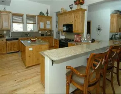 1864 Eagle Ranch Rd, Eagle, CO 81631 photo 3