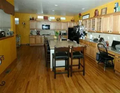 85 Ewing St, Eagle, CO 81631 photo 3