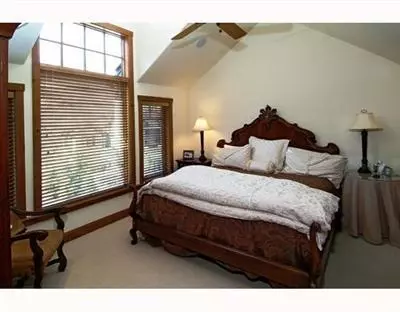 390 Cresta Rd, Edwards, CO 81632 photo 5