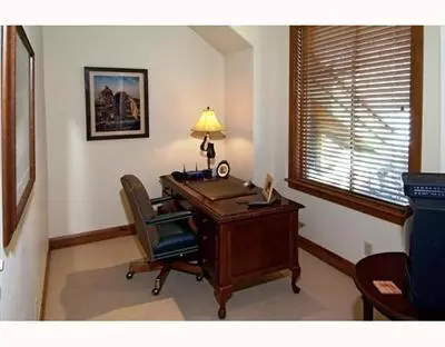 390 Cresta Rd, Edwards, CO 81632 photo 7