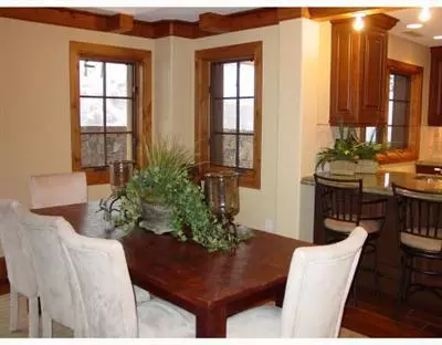 74 Willow Rd #105, Vail, CO 81657 photo 3