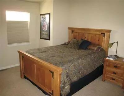 242 Longview Ave, Eagle, CO 81631 photo 5