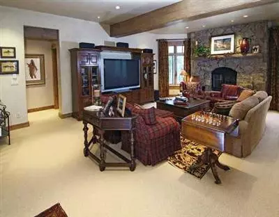 65 Eagle River Rd, Edwards, CO 81632 photo 4