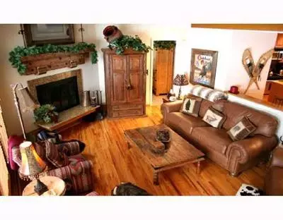 142 Eagle Dr #B-8, Avon, CO 81620 photo 1