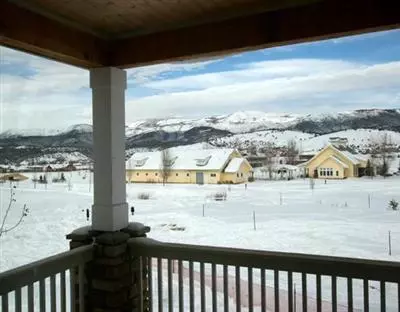 200 Aidan Rd, Eagle, CO 81631 photo 2