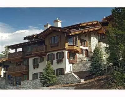 151 Vail Ln #7, Vail, CO 81657 photo 1