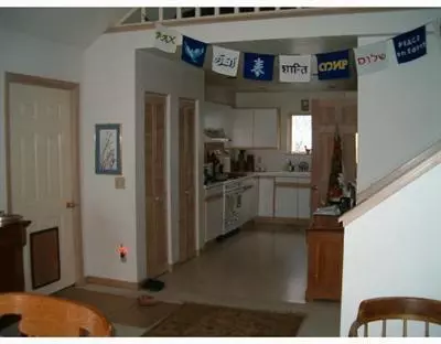 417 Howard St, Eagle, CO 81631 photo 2
