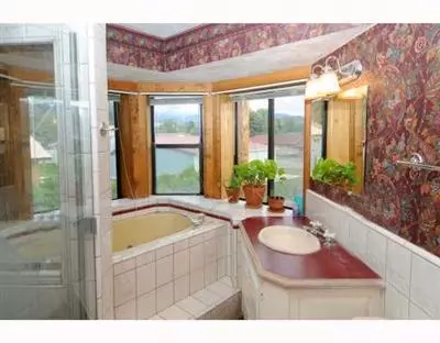532 W Fifth St, Eagle, CO 81631 photo 8