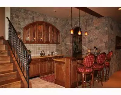 105 Eagle River Rd, Edwards, CO 81632 photo 6