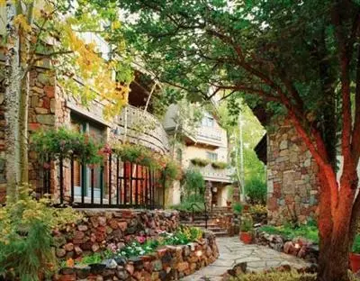 63 Willow Pl #2, Vail, CO 81657 photo 2