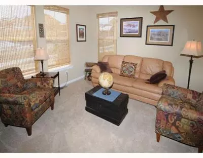 49 Hockett St, Eagle, CO 81631 photo 2