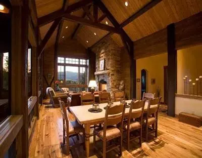 1150 Hernage Creek Rd, Eagle, CO 81631 photo 2