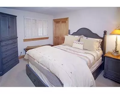 68 E Meadow Dr #302, Vail, CO 81657 photo 7