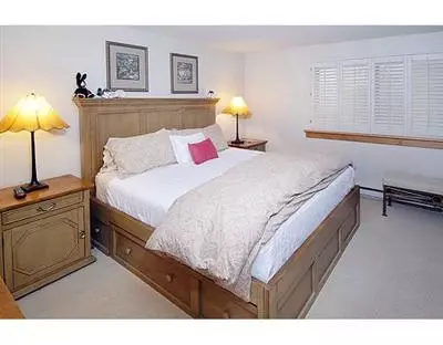 68 E Meadow Dr #302, Vail, CO 81657 photo 8