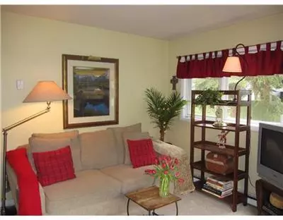 376 Eagle Rd #A1, Avon, CO 81620 photo 2