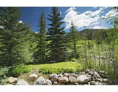 4253 Spruce Way #B, Vail, CO 81657 photo 9