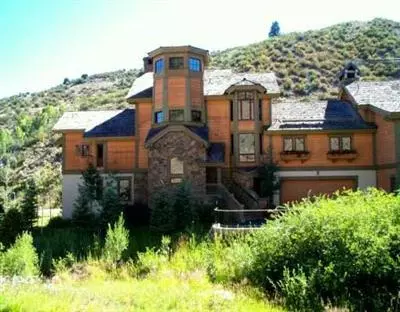 334 Cresta Rd, Edwards, CO 81632 photo 1
